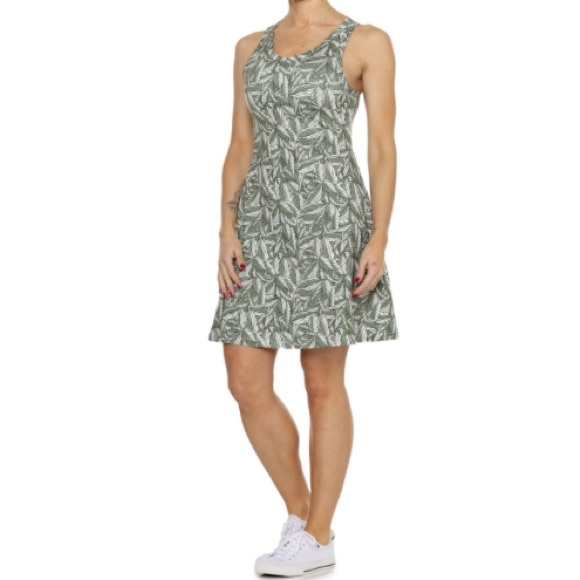 Eddie Bauer Brooklyn Dress - UPF 50+, Shelf Bra, Sleeveless - Picture 1 of 5